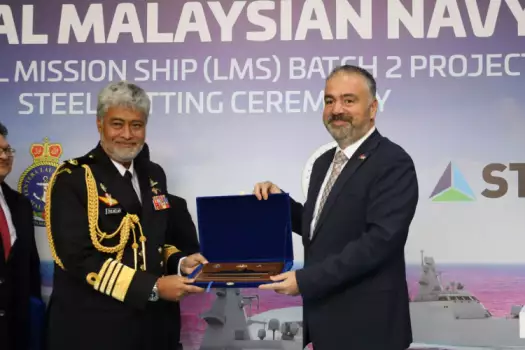 Royal%20Malaysian%20Navy%20LMS%20Batch%202%20Stell%20Cutting%20Ceremony%20(6) Min